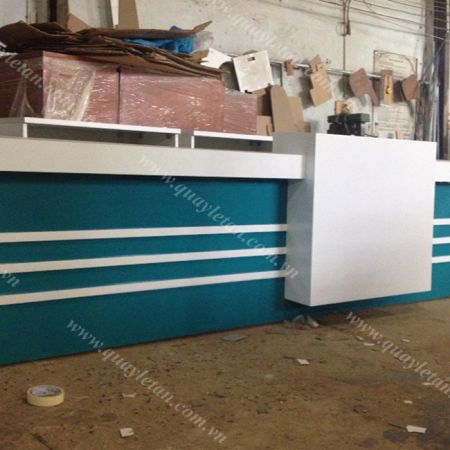 Quầy Lễ Tân Thấp Sơn QLTT S19